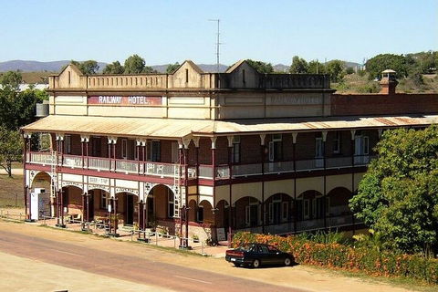 8-Day Outback Experience From Queensland - Book Restaurant 2