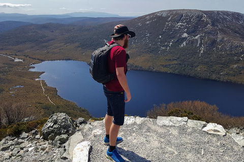 7-Day Super Value Tour Of Tasmania: Explore Tasmania's West And East Coasts - Book Restaurant 3