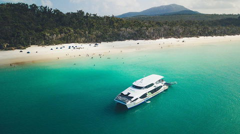 Whitehaven Beach And Daydream Island Cruise - Book Restaurant 1