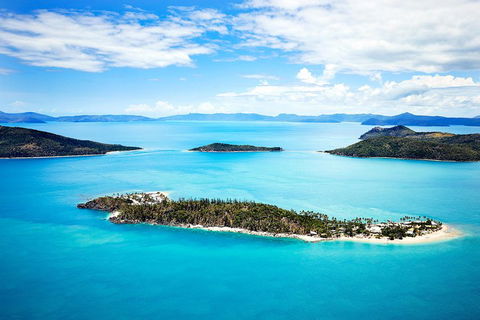 Whitehaven Beach And Daydream Island Cruise - Book Restaurant 5