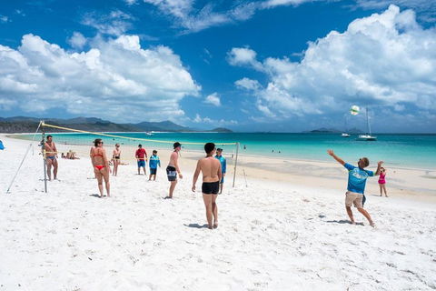 Whitehaven Beach And Hamilton Island Cruise - Book Restaurant 0