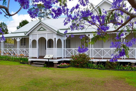 Private Tour To Paronella Park, Historic Village Herberton And Wild Life Wallaby - Book Restaurant 5