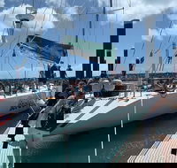 2-Night Whitsundays Sailing Cruise incl. Whitehaven Beach  Great Barrier Reef - Book Restaurant