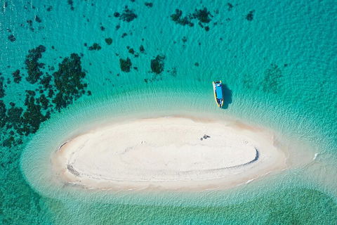 Ocean Safari Great Barrier Reef Experience In Cape Tribulation - Book Restaurant 3