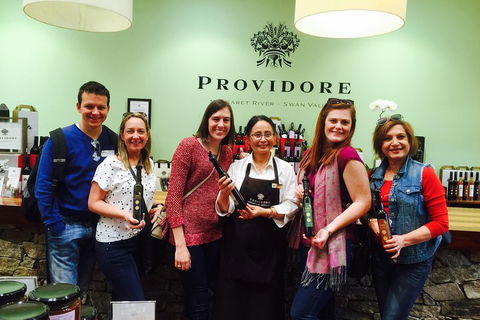 Wine Tasting Day Trip And Swan Valley River Cruise To Perth - Book Restaurant 1