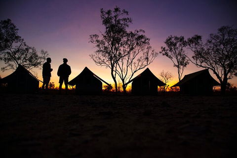 5 Day 4WD Jabiru Dreaming Top End Safari - Book Restaurant 1
