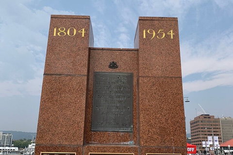 2-Hour Small-Group Walking Tour Of Hobart - Book Restaurant 0