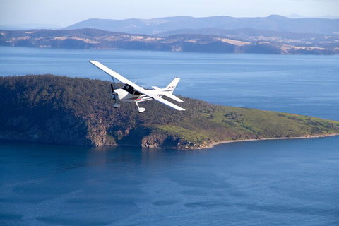 Hobart City Flight Including Mt Wellington And Derwent River - Book Restaurant 5