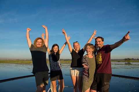 Kakadu National Park Wildlife And Ubirr Rock Art Tour From Darwin City - Book Restaurant 2