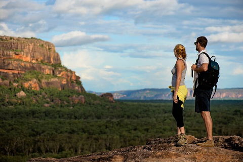 Kakadu National Park Wildlife And Ubirr Rock Art Tour From Darwin City - Book Restaurant 3