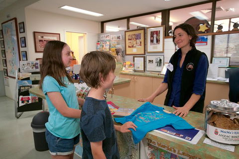 Skip The Line: Alice Springs School Of The Air Guided Tour Ticket - Book Restaurant 5