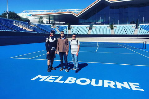 Sports Tour Of Melbourne With MCG Tour - Book Restaurant 4