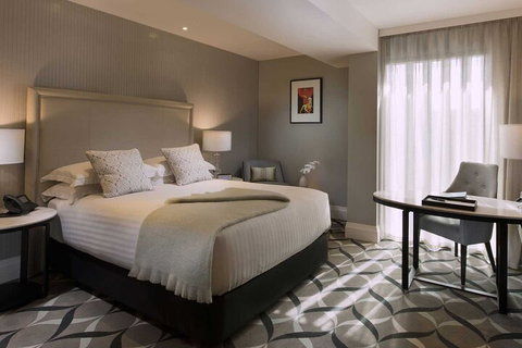 Perth To Margaret River Wine Tour - 2 Day Premium Boutique Wine Tour Experience - Book Restaurant 3