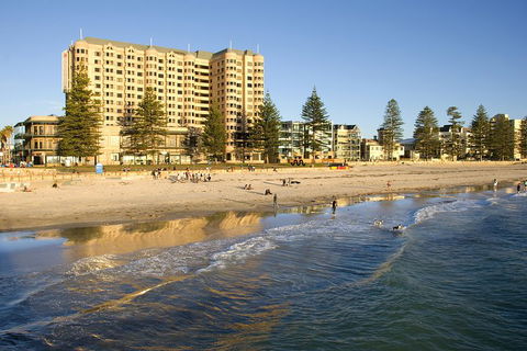 McLaren Vale And Glenelg Wine Tasting And Sightseeing (Half-day Afternoon) - Book Restaurant 3