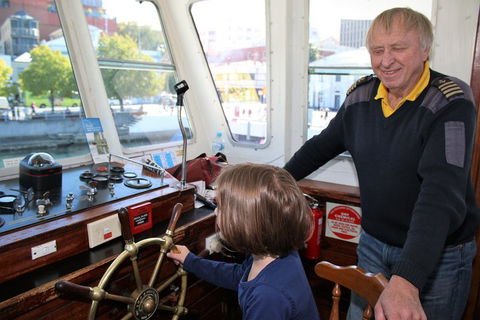 Derwent River Historic Harbour Cruise From Hobart - Book Restaurant 4