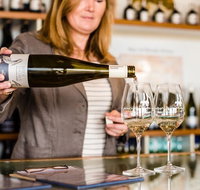Wine Tour 4WD Tour - Book Restaurant