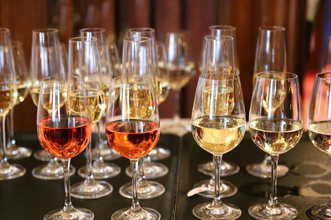 Yarra Valley, Dandenong Ranges Inc. Lunch With Wine,plus Morning Tea,chocolate - Book Restaurant 5