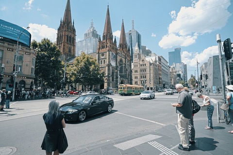 Welcome To Melbourne - Book Restaurant 3