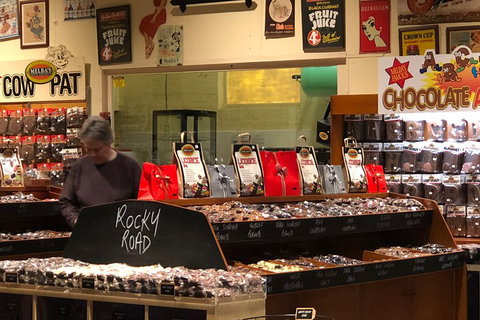 Small Group Adelaide Hills And Hahndorf Hideaway Tour From Adelaide - Book Restaurant 2