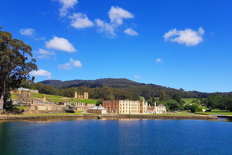 Tasmania 4 Day East Coast + Launceston - Book Restaurant 0