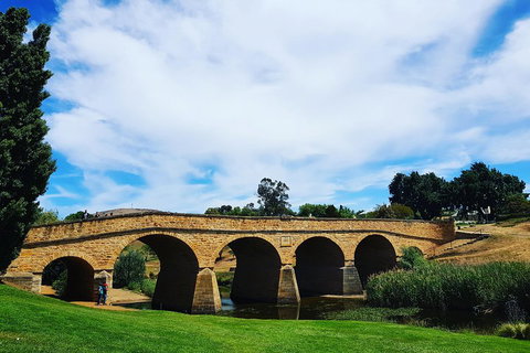 Tasmania 4 Day East Coast + Launceston - Book Restaurant 4