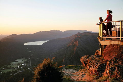 Full-Day Private Tour To Grampians From Melbourne - Book Restaurant 3