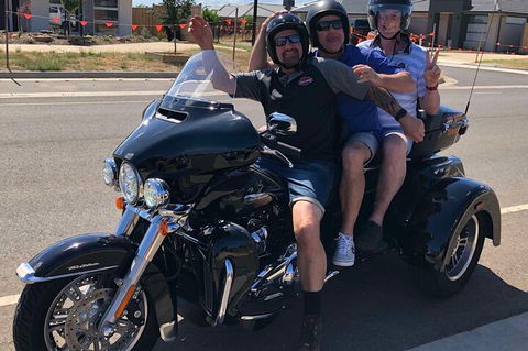 Private Tour Of Melbourne In A Harley Davidson Trike - Book Restaurant 0