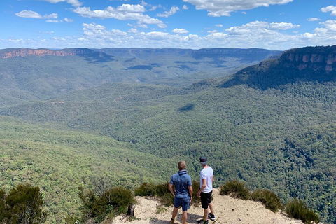 Blue Mountains Private Tour From Sydney, & Featherdale Aussie Animal Park Option - Book Restaurant 0