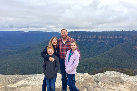 Blue Mountains Private Tour From Sydney, & Featherdale Aussie Animal Park Option - Book Restaurant 1