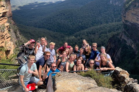 Blue Mountains Private Tour From Sydney, & Featherdale Aussie Animal Park Option - Book Restaurant 5