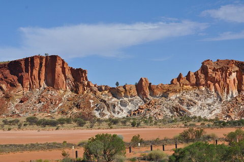 7-Day Guided Tour Of Alice Springs With Accommodation Included - Book Restaurant 3