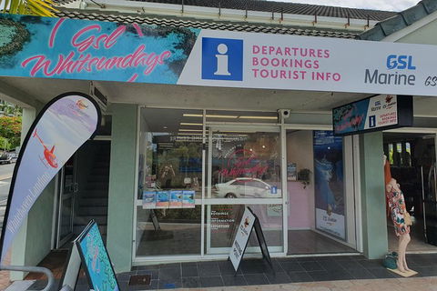 Whitsunday Islands 1-Hour Reef Scenic Helicopter Tour - Book Restaurant 1