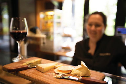 Yarra Valley 2-6 Guests With Lunch And Gin Tasting At Four Pillars - Book Restaurant 4