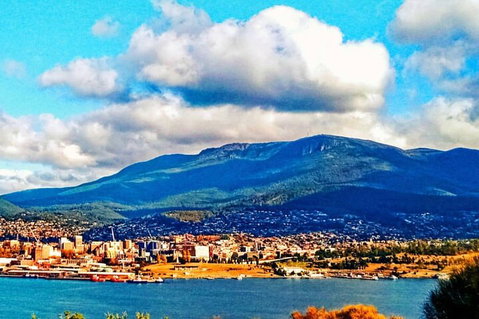 Hobart Half-Day Sightseeing Coach Tram Tour - Book Restaurant 2