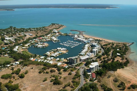 Darwin Shore Excursion: Hop-on Hop-off Bus Tour - Book Restaurant 4