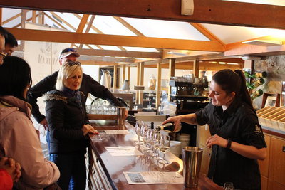 Barossa and Hahndorf Day Trip from Adelaide Including Wine Tasting and Lunch
