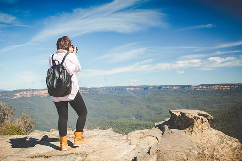 Small-Group Blue Mountains Tour With Bush Walks And Featherdale Wildlife Park - Book Restaurant 3