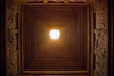 Shrine Cultural Guided Tour In Melbourne - Book Restaurant 3