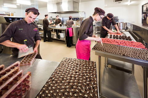 Yarra Valley Wine Tour With Local Harvest Tastings From Melbourne - Book Restaurant 5
