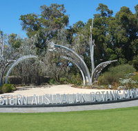 Very Best of Perth Tour - Wildlife Park  City Highlights Tour - Book Restaurant
