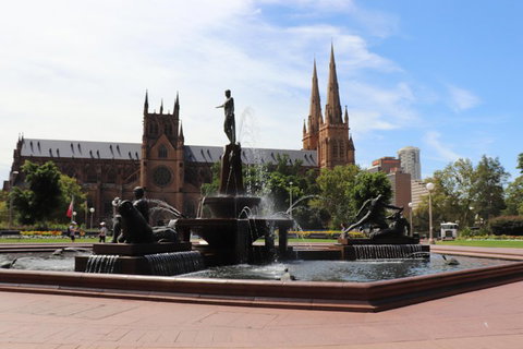 Private & Fully Guided 4-day Sydney Tour Package - Book Restaurant 4