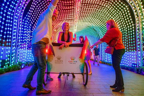 Christmas Lights Rickshaw Tour In Perth - Book Restaurant 0