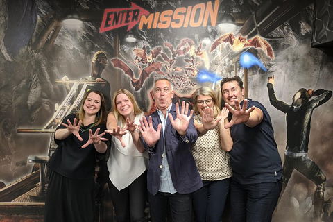 Best VR Escape Room Melbourne | 60 Minutes To Escape | Fun For The Whole Family - Book Restaurant 0