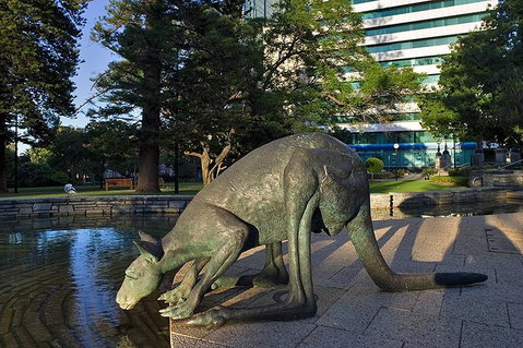 Wonderful Perth Self-Guided Audio Tour - Book Restaurant 3