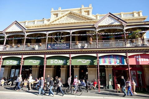 Perth And Fremantle Tour With Optional Swan River Cruise - Book Restaurant 3