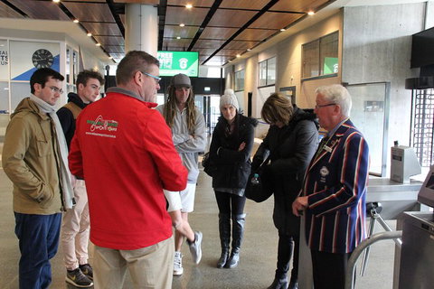 Half-Day Sports Lovers Bus Tour Of Melbourne With Tour Options - Book Restaurant 5