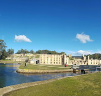 6-Day Tasmanian Explorer Adventure Tour from Hobart - Book Restaurant