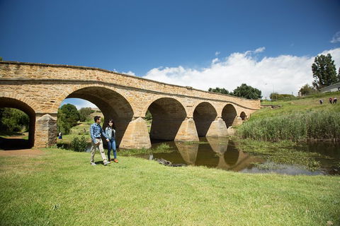 Bonorong Wildlife Park And Richmond Afternoon Tour From Hobart - Book Restaurant 2