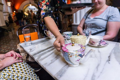 Sydney Walking Tour â€”Â Secrets Of Sydney - Book Restaurant 1