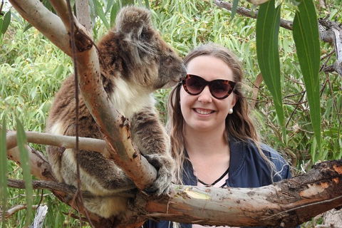 10-Day Adelaide To Perth Adventure Tour - Book Restaurant 3